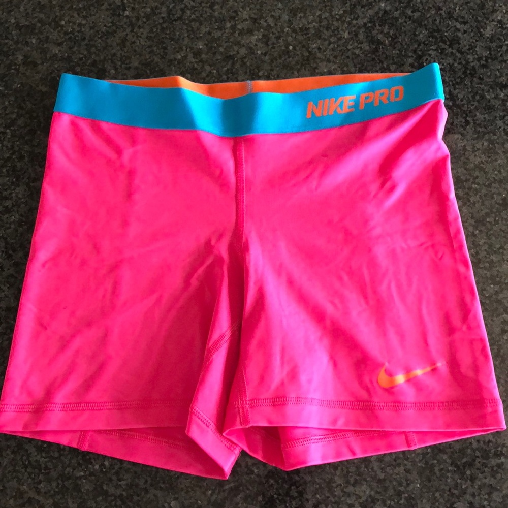 Nike Pros Hot Pink